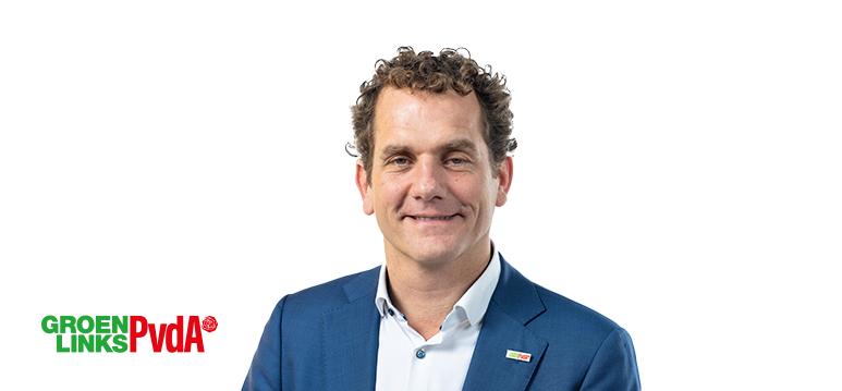 Portretfoto Joris Thijssen met partijlogo GL-PvdA