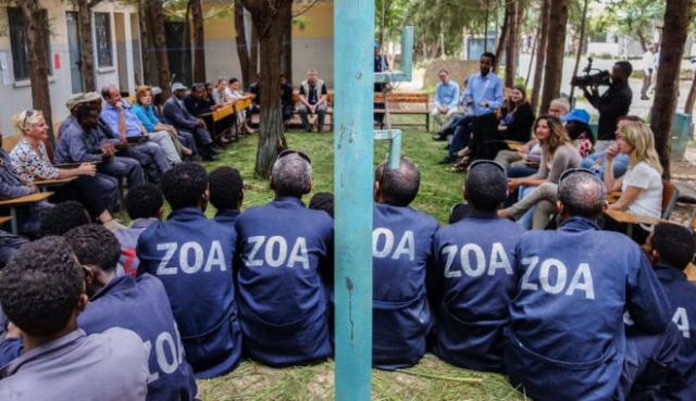 Kamerleden op bezoek bij een project van hulporganisatie ZOA in Ethiopië